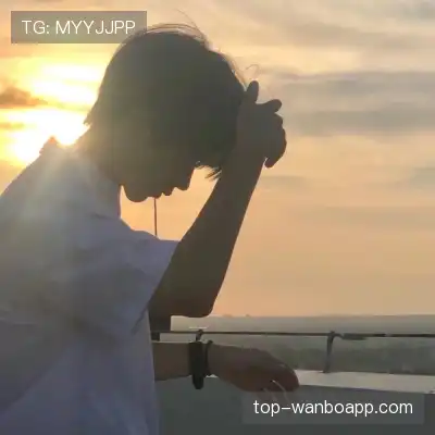 翁纳伶